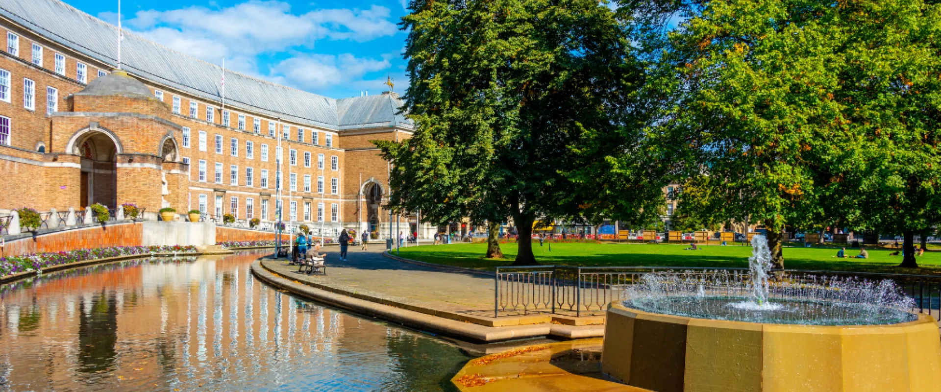 Location and parking at Bristol City Hall